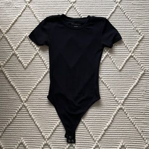 American Eagle ribbed short sleeved bodysuit XS